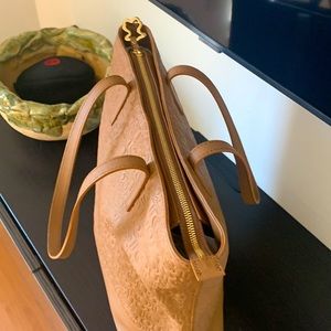 Tous shoulder bag  color tan use only once